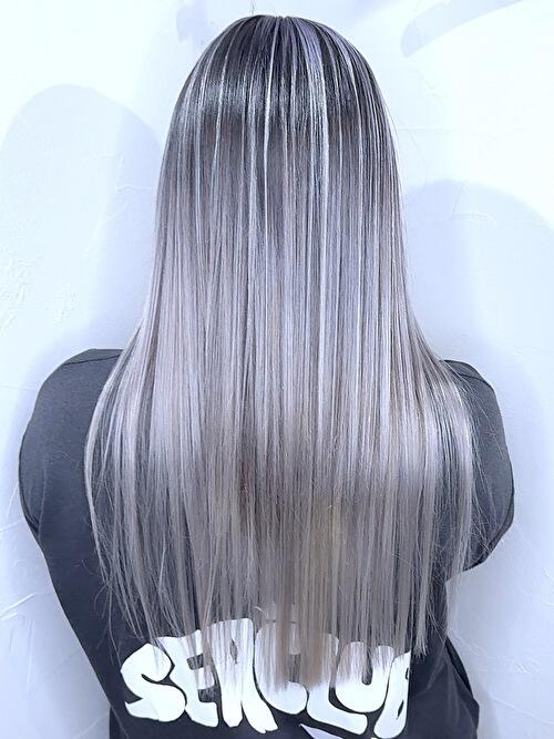 記事【【細めハイライト】ホワイトシルバーバレイヤージュ×ブリーチ２回 ※動画有】のサムネイル画像