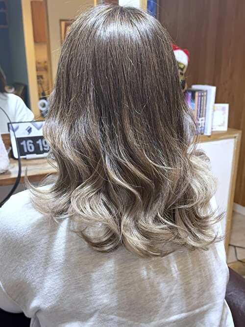 ヘアスタイル画像