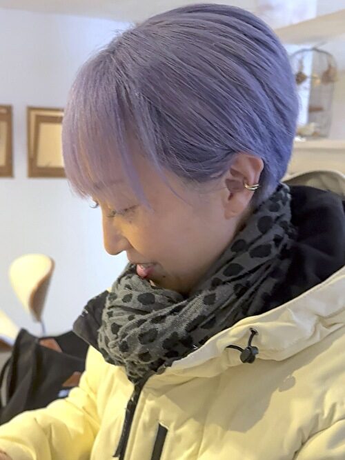 記事【【白髪撲滅】ブルーシルバー×ブリーチ３回 ※動画有】のサムネイル画像