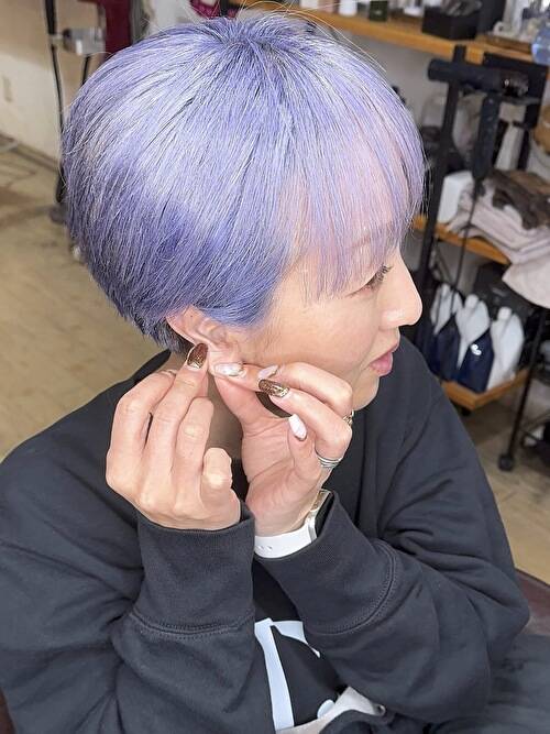 記事【【色落ち綺麗にしたい方へ】ブルーシルバー×ブリーチ３回 ※動画有】のサムネイル画像